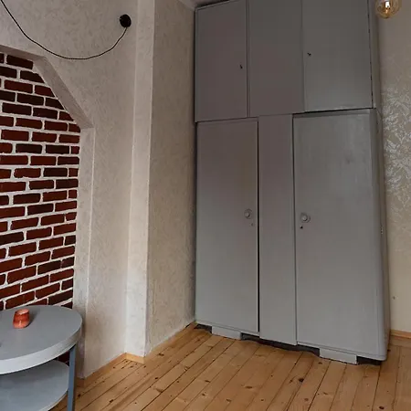 דירה Centrally Located Vintage Flat *