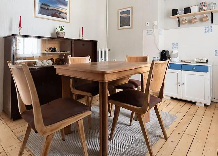 Centrally Located Vintage Flat * Szófia