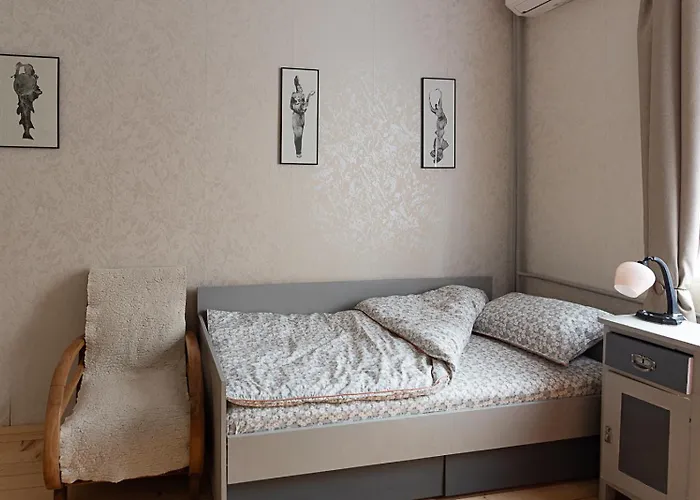 Lägenhet Centrally Located Vintage Flat